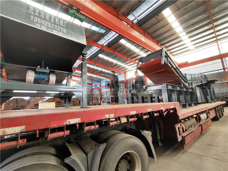 1600型<a href='http://www.thwlps.com.cn/' target='_blank'><span>金屬粉碎機</span></a>磁力分選機生產(chǎn)線發(fā)往云南